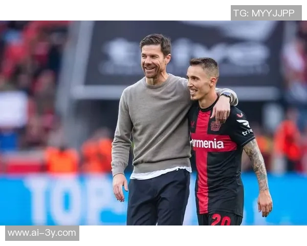 马塞洛谈阿隆索执教皇马的巨大压力与挑战 马塞洛谈阿隆索执教皇马的巨大压力与挑战