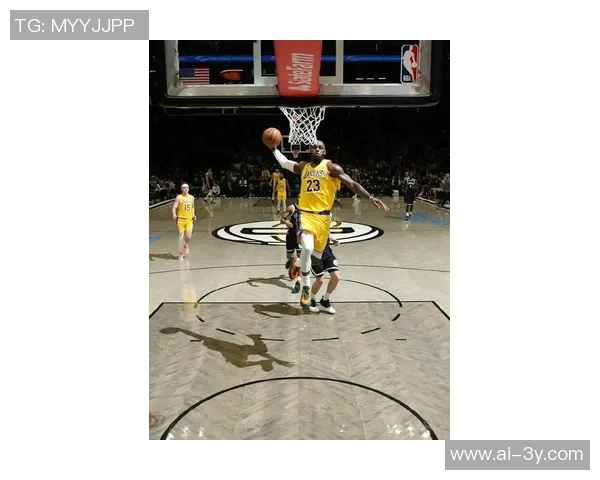 詹姆斯若能参加扣篮大赛将为粉丝带来无限惊喜与勇气的鼓舞 詹姆斯若能参加扣篮大赛将为粉丝带来无限惊喜与勇气的鼓舞